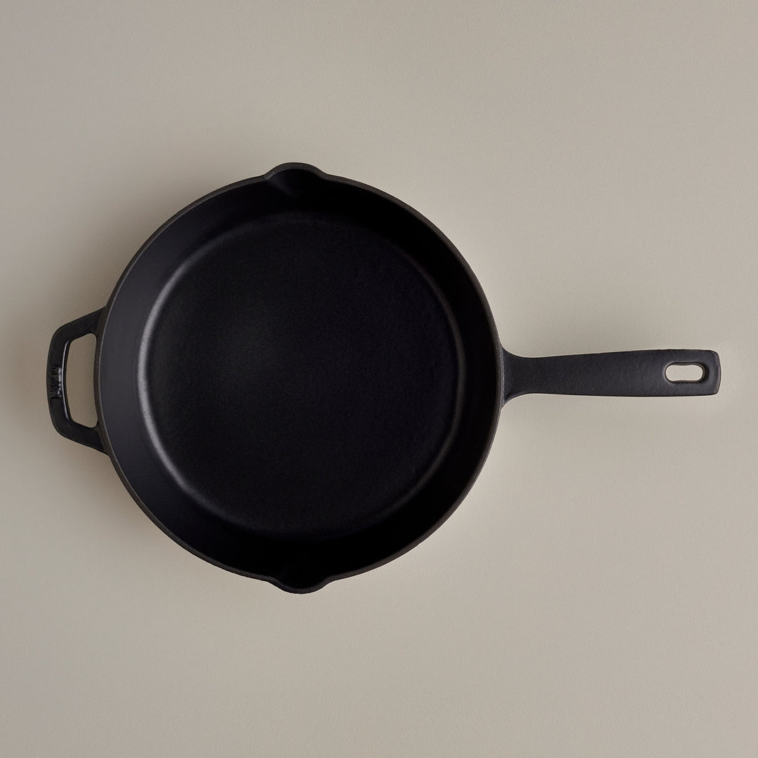 10 Inch Enameled Cast Iron Skillet - Milo by Kana 10 Inch Enameled Cast Iron Skillet - Milo by Kana