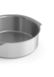 Kana Round Stainless-Steel Cake Pan With Pre-Cut Parchment